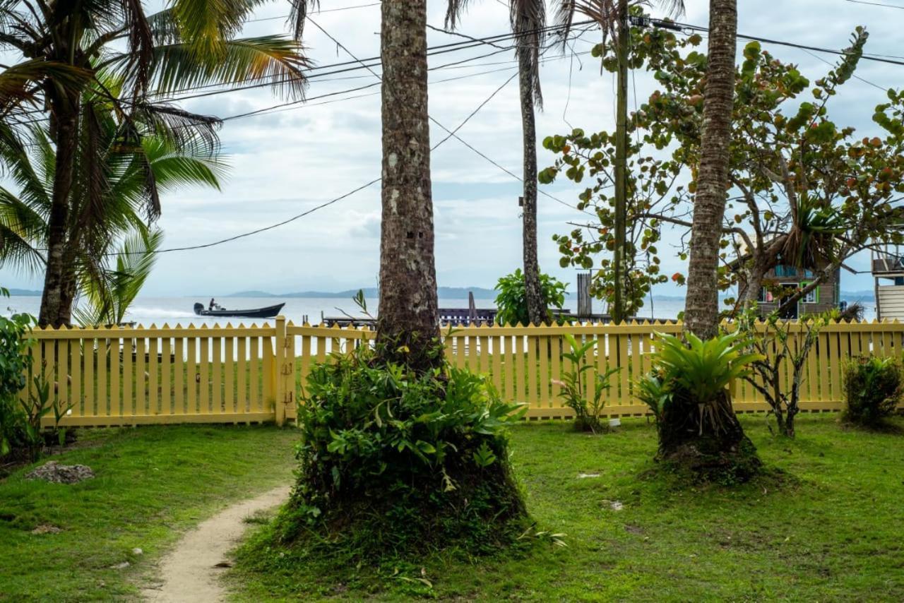 Hotel Tierra Verde Bed And Breakfast Bocas del Toro Extérieur photo